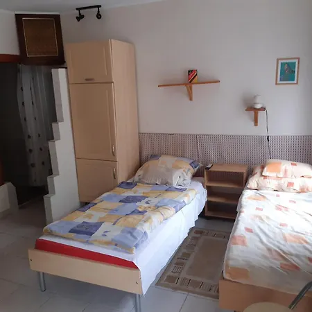 Apartman Tuja Lajoskomárom